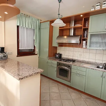 Holiday home Viktoria